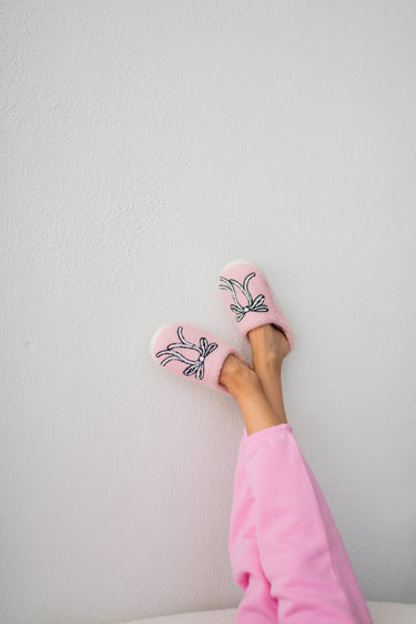 White Large Ribbons Home Slippers
